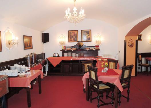hotel-vysehrad_restaurace-a-salonky-4
