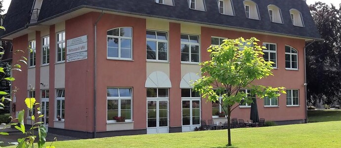 Vzdělávací středisko a hotel Varnsdorf