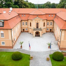 Hotel Zámek Štiřín Kamenice