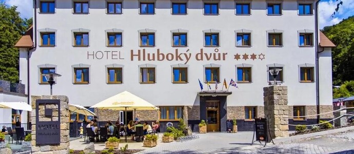 Hotel Hluboký dvůr Hlubočky