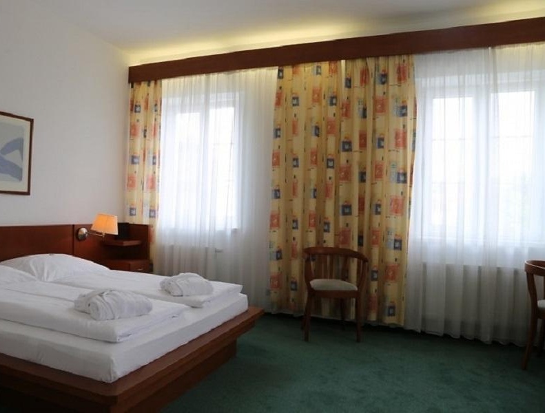 Hotel Popelka 1168386353